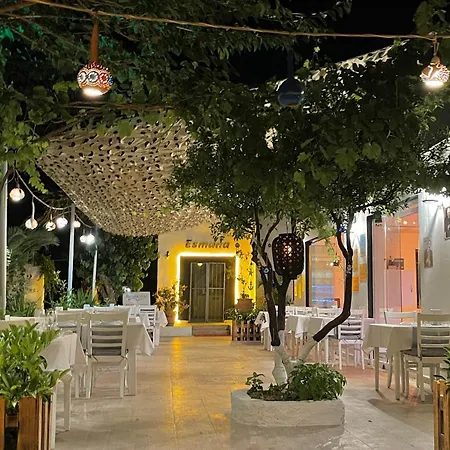 Esmana Hotel 2*