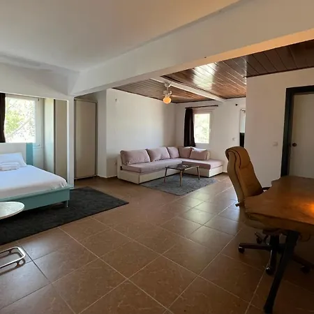 Hotel Esmana 2*
