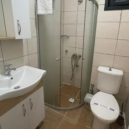Esmana Hotel