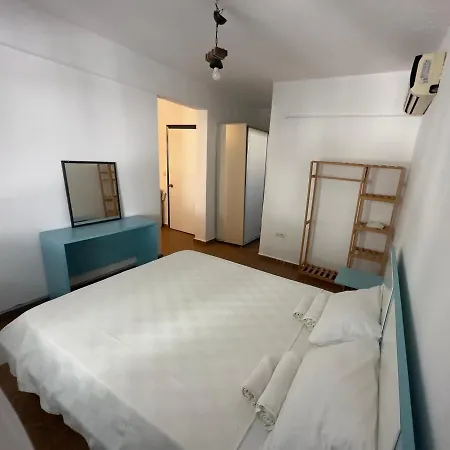 Esmana Hotel